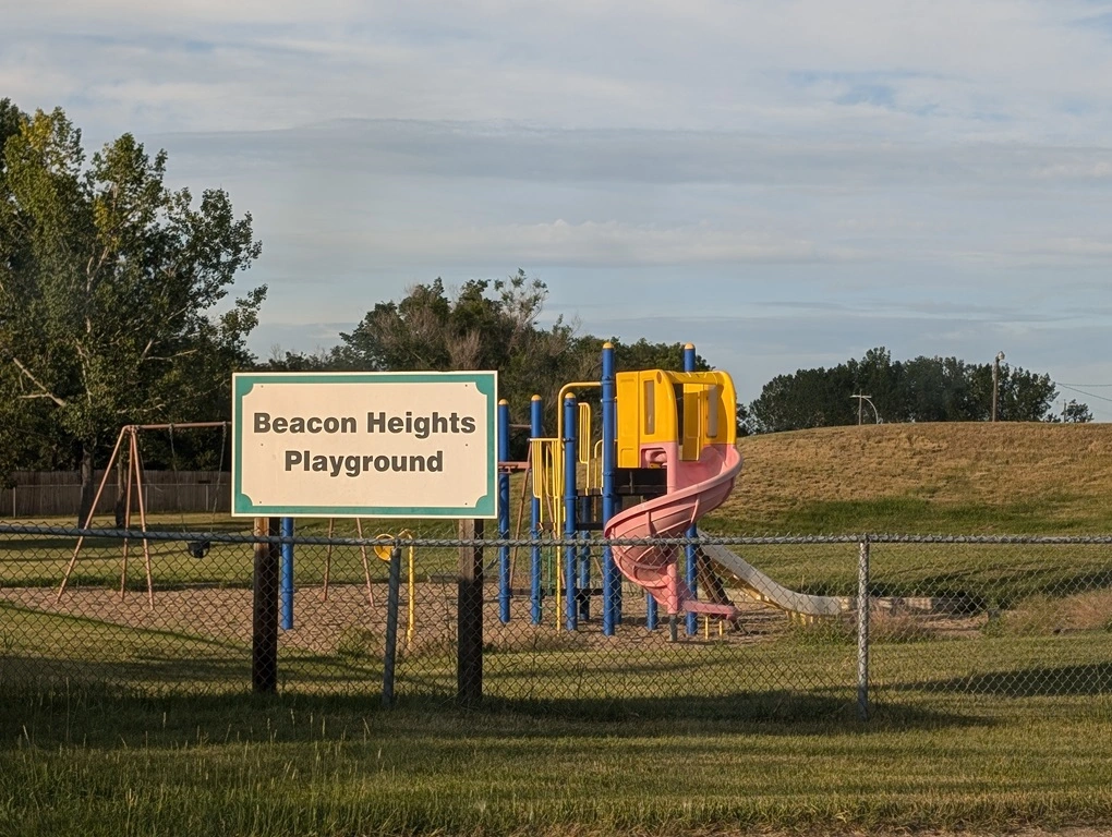  - Beacon Heights Playground Image